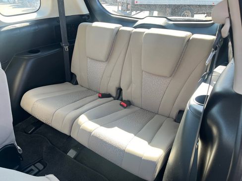 Used 2012 MAZDA MAZDA5 Touring image 19