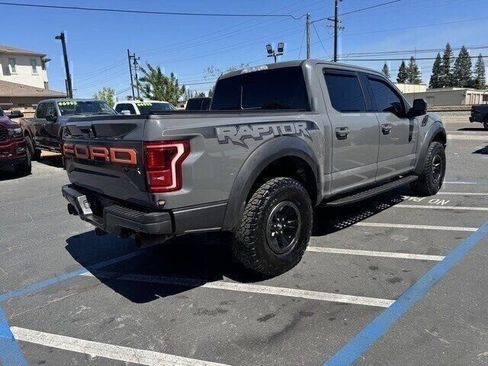 Used 2018 Ford F150 Raptor w/ Equipment Group 802A Luxury AWD/4WD image 5