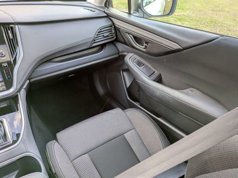 Used 2023 Subaru Outback Premium image 27