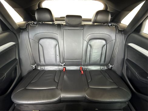 Used 2018 Audi Q3 2.0T Premium Plus image 28