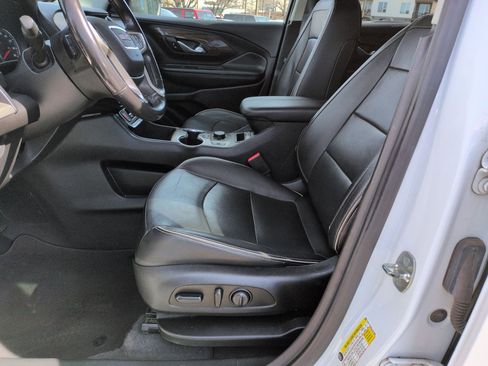 Used 2020 GMC Terrain Denali w/ Denali Premium Package AWD/4WD image 15