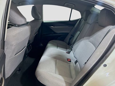 Used 2025 Toyota Camry LE w/ Convenience Package FWD image 20