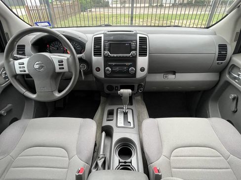 Used 2018 Nissan Frontier S image 20