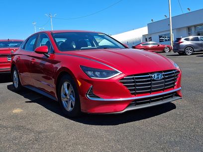 Used 2020 Hyundai Sonata SE w/ Cargo Package