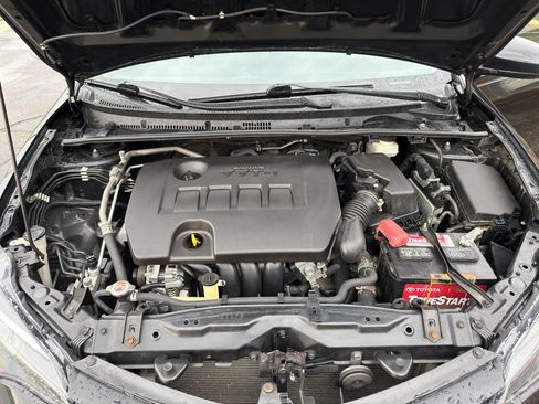 Used 2019 Toyota Corolla LE FWD image 27
