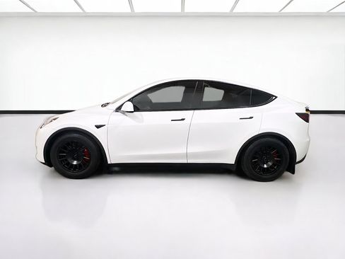 Used 2023 Tesla Model Y Performance AWD/4WD image 22