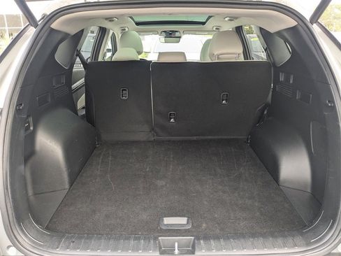 Used 2024 Hyundai Tucson Limited image 13