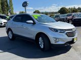 Used 2018 Chevrolet Equinox LT image 3