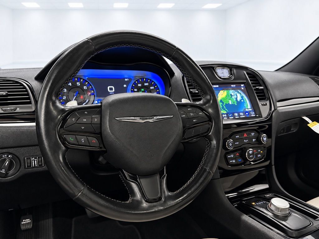 Used 2019 Chrysler 300 S w/ 300S Premium Group 2 AWD/4WD image 25
