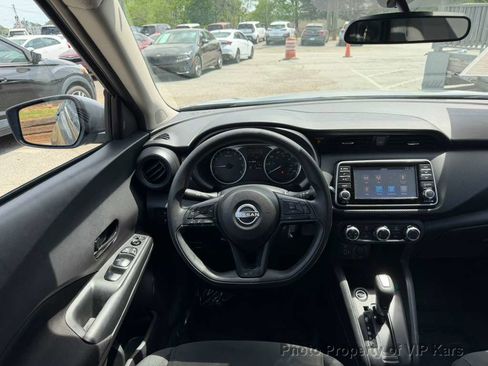 Used 2024 Nissan Kicks S FWD image 14