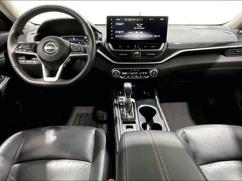 Used 2023 Nissan Altima 2.5 SR AWD/4WD image 7
