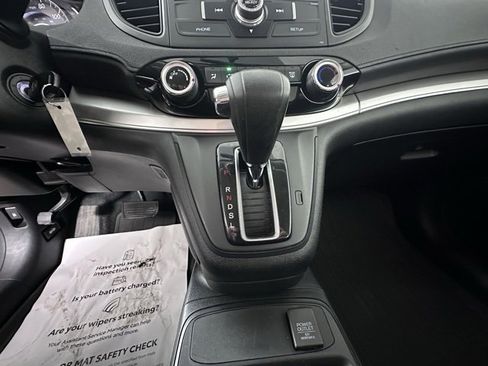 Used 2016 Honda CR-V LX image 27