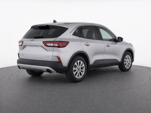 Used 2023 Ford Escape Active w/ Tech Pack #1 AWD/4WD image 4