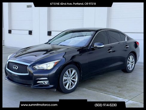 Used 2017 INFINITI Q50 2.0t w/ Moonroof Package image 1