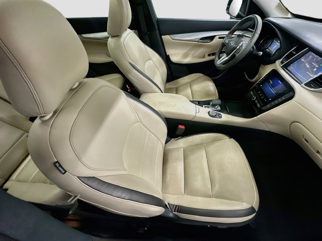 Used 2019 INFINITI QX50 Essential w/ Premium Heat Package AWD/4WD image 29