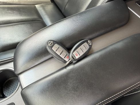 Used 2024 Nissan Murano SV AWD/4WD image 31