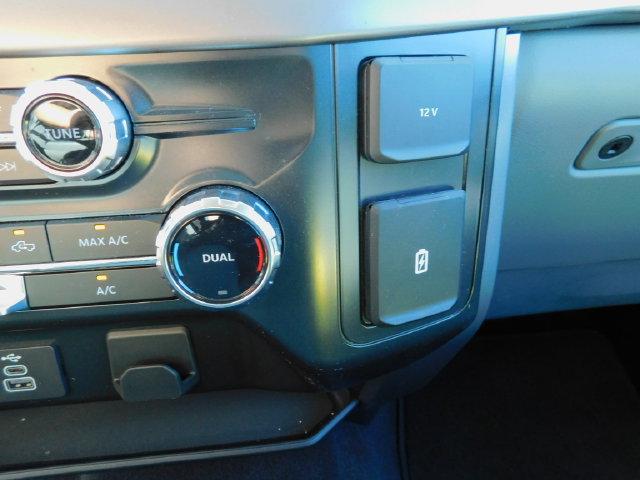 Used 2025 Ford F150 XLT w/ Equipment Group 301A Standard AWD/4WD image 17