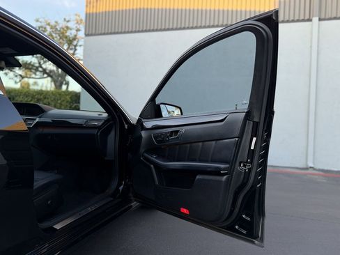 Used 2010 Mercedes-Benz E 63 AMG Sedan image 22