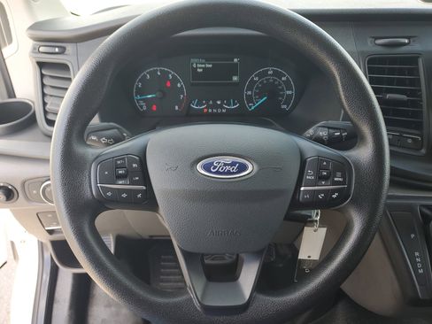 Used 2024 Ford Transit 250 Low Roof w/ Exterior Upgrade Package image 18