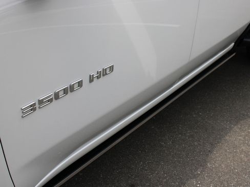 Used 2023 Chevrolet Silverado 3500 High Country image 17