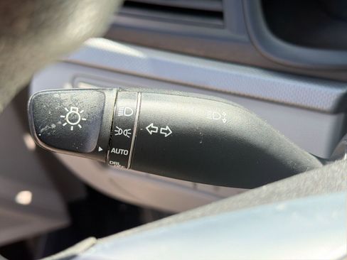 Used 2018 Hyundai Sonata SE FWD image 27