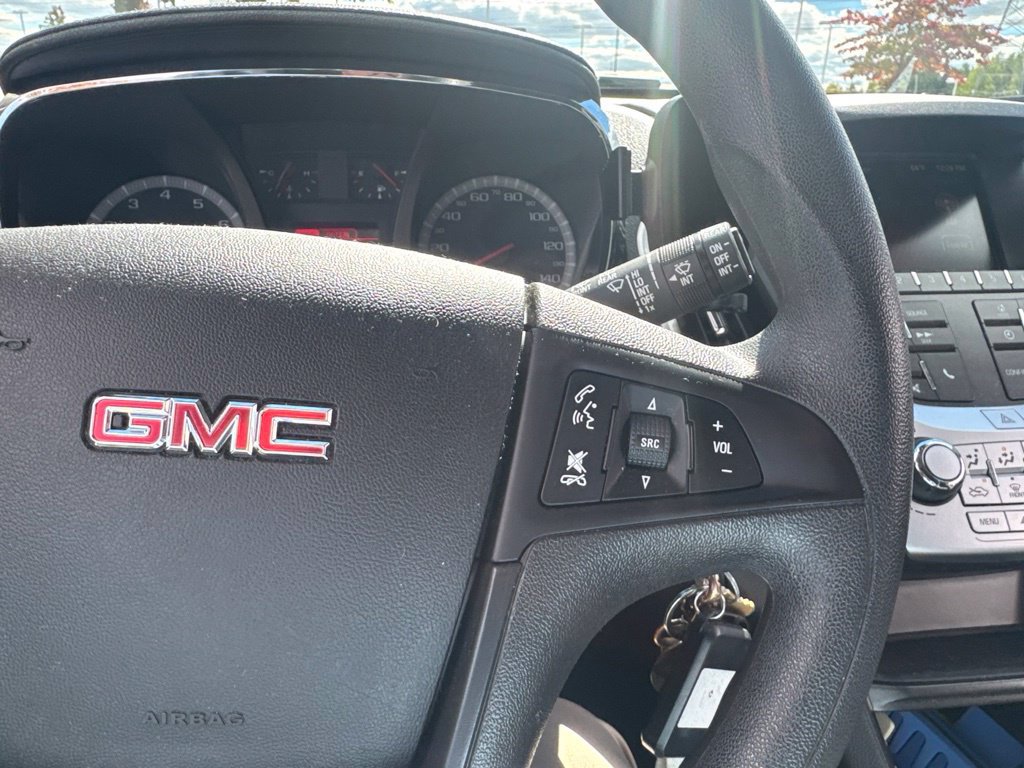 Used 2016 GMC Terrain SLE FWD image 17