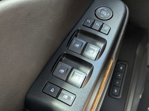 Used 2020 GMC Yukon Denali AWD/4WD image 21