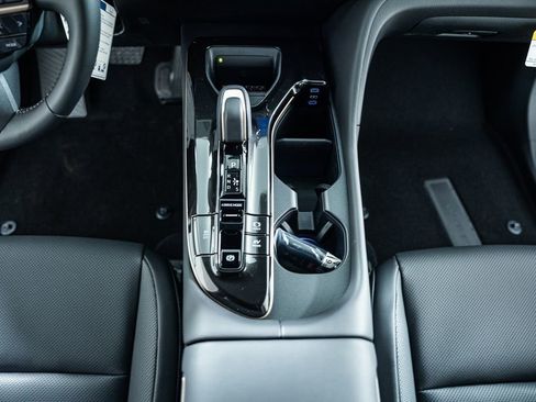 New 2026 Toyota Crown Signia image 30