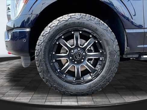 Used 2022 Ford F150 Platinum w/ Equipment Group 701A High AWD/4WD image 9