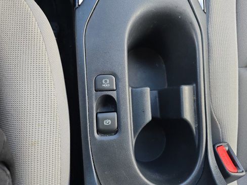 Used 2023 Toyota Corolla LE image 26