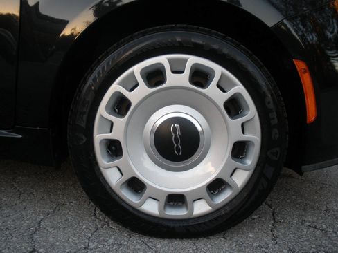 Used 2012 FIAT 500 Pop FWD image 40