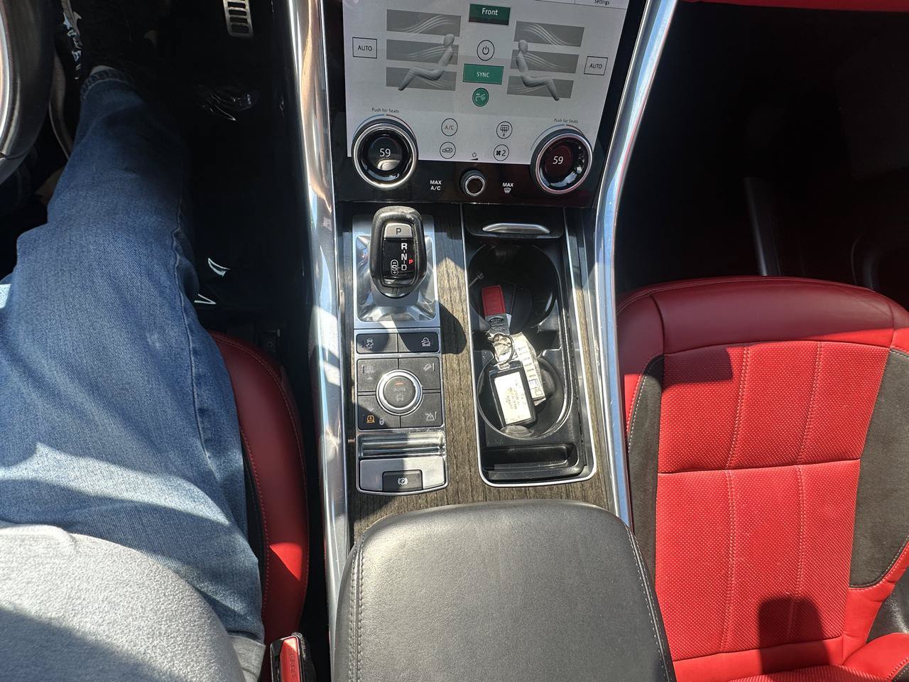 Used 2019 Land Rover Range Rover Sport Supercharged AWD/4WD image 17