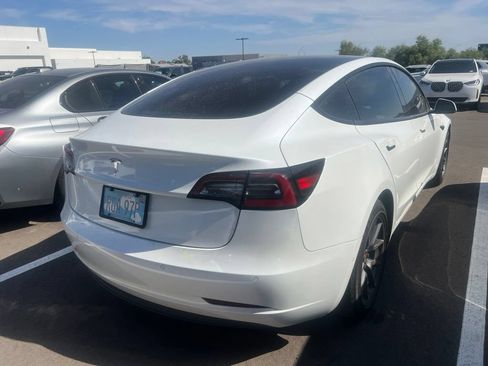 Used 2021 Tesla Model 3 Standard Range Plus RWD image 8