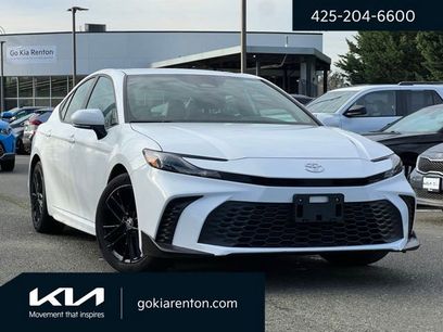 Used 2025 Toyota Camry SE
