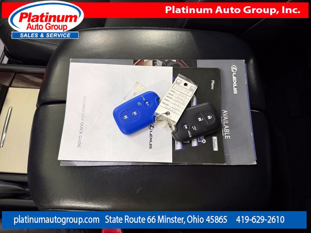 Used 2014 Lexus LX 570 4WD w/ Luxury Package image 40