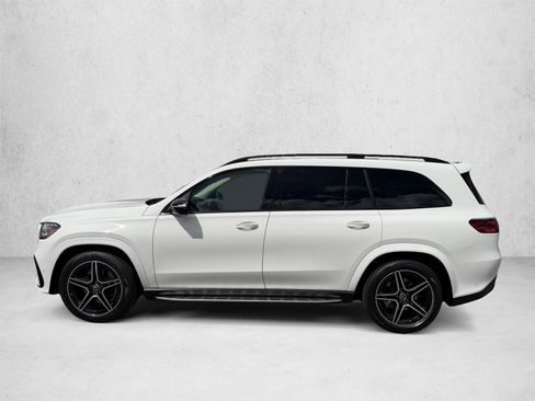 New 2026 Mercedes-Benz GLS 450 4MATIC image 8