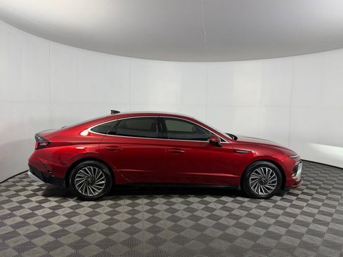 Used 2025 Hyundai Sonata SEL FWD image 6