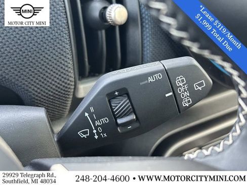 Certified 2025 MINI Cooper 4-Door Hardtop image 28