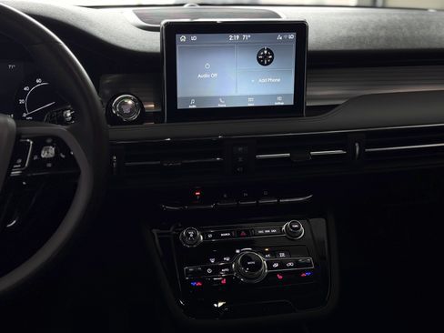 Used 2022 Lincoln Corsair FWD image 13