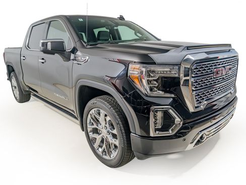 Used 2022 GMC Sierra 1500 Denali w/ Denali Reserve Package AWD/4WD image 11