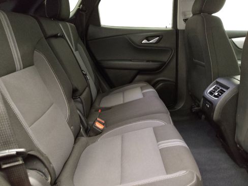 Used 2024 Chevrolet Blazer LT w/ Convenience Package FWD image 18
