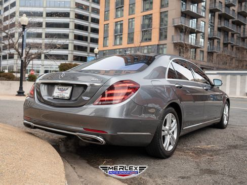 Used 2020 Mercedes-Benz S 560 4MATIC Sedan w/ Premium Package image 7