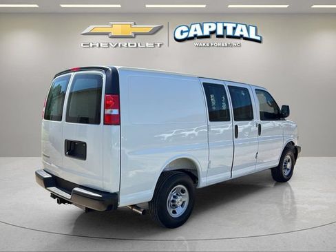 New 2026 Chevrolet Express 2500 RWD image 5