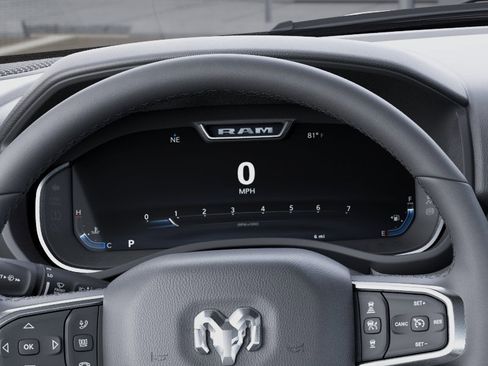 New 2026 RAM 1500 Big Horn AWD/4WD image 17