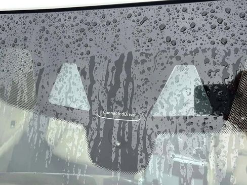 Used 2019 BMW 530i w/ Convenience Package image 53