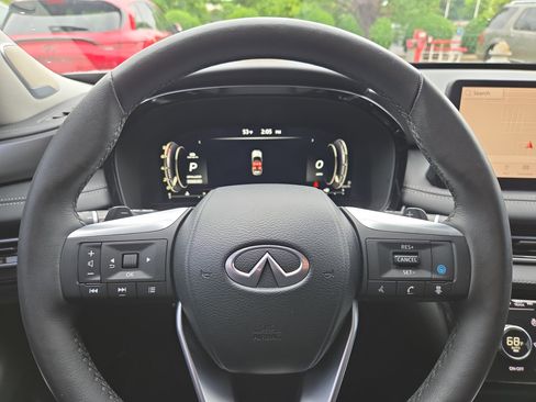 Used 2023 INFINITI QX60 Luxe w/ Vision Package FWD image 12