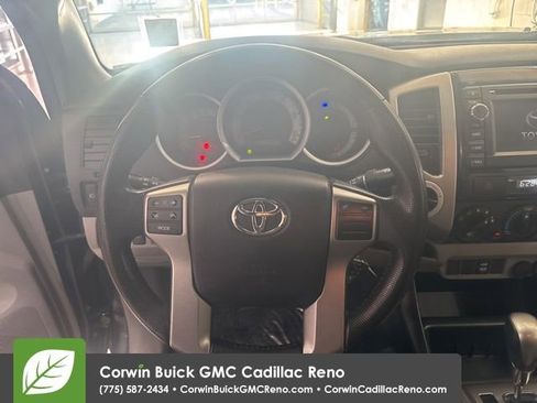 Used 2013 Toyota Tacoma 4x4 Double Cab w/ SR5 Pkg image 18