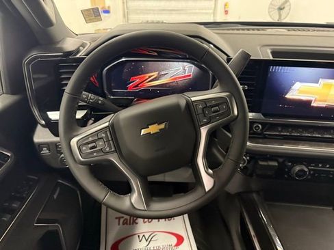 New 2025 Chevrolet Silverado 2500 LTZ w/ LTZ Convenience Package image 18