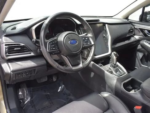 Used 2024 Subaru Outback Limited AWD/4WD image 3