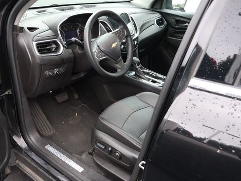 Used 2023 Chevrolet Equinox Premier AWD/4WD image 9
